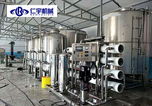 桶装水灌装机厂家带您看乐鱼（中国）客户的安装现场